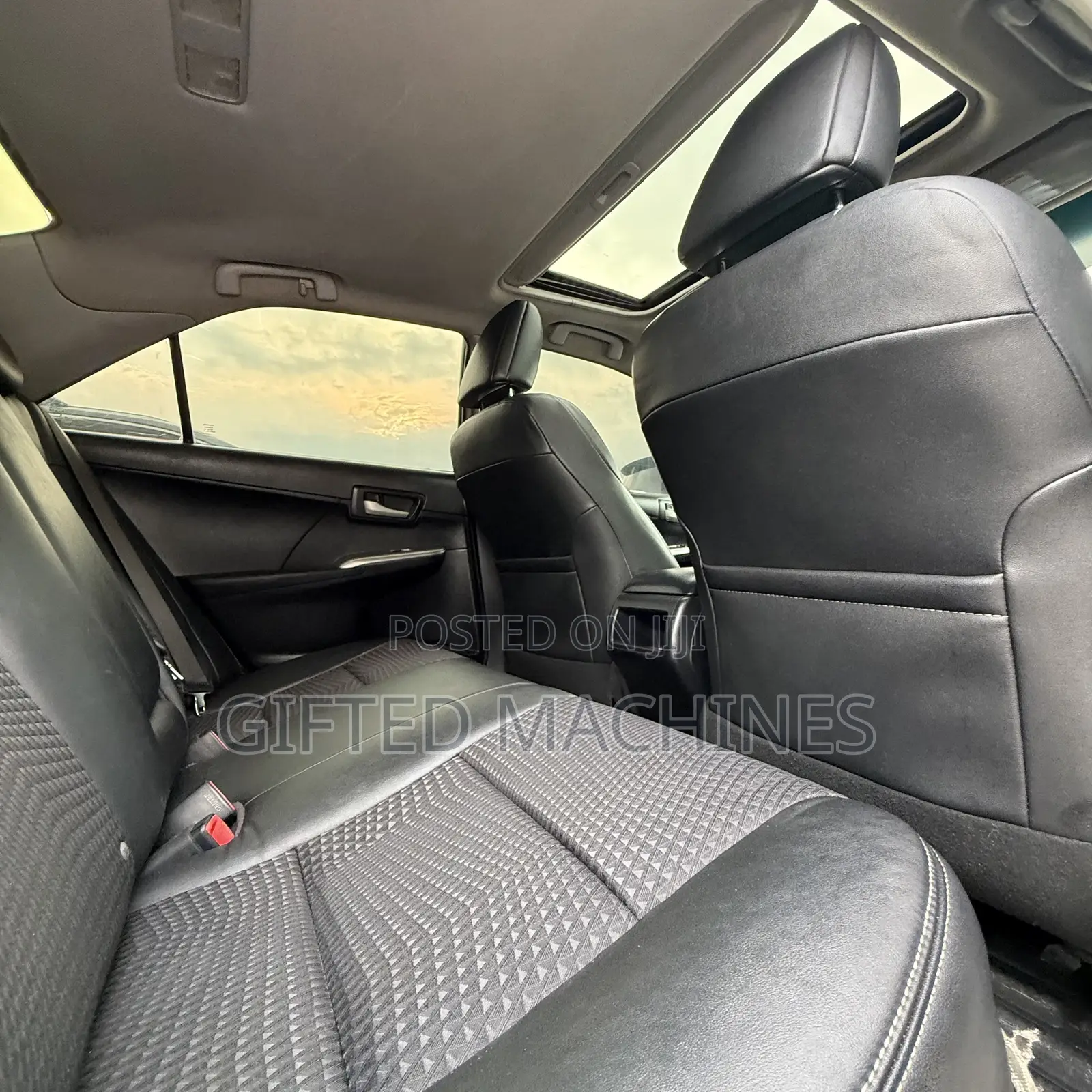 Toyota Camry 2013 Silver