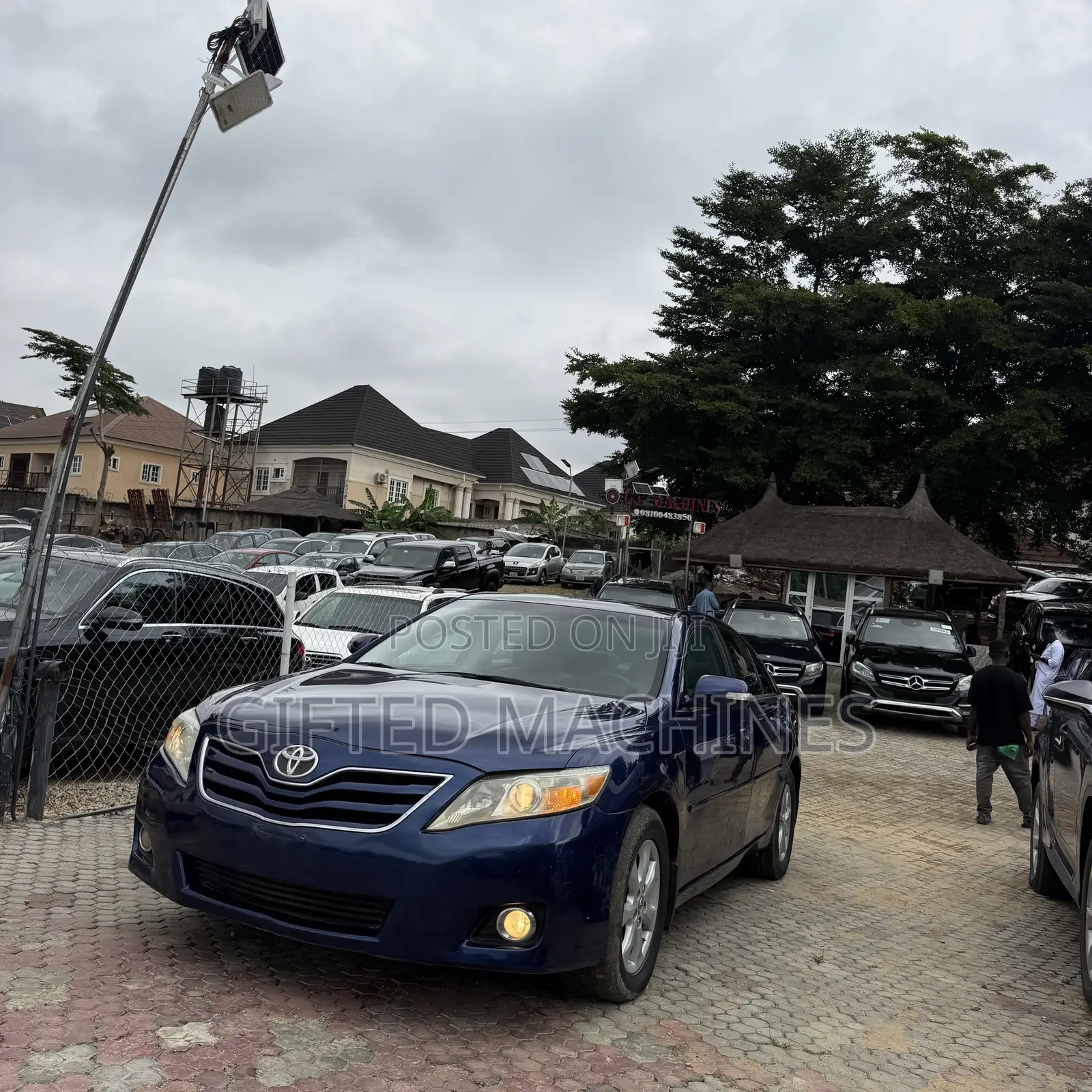 Toyota Camry 2011 Blue