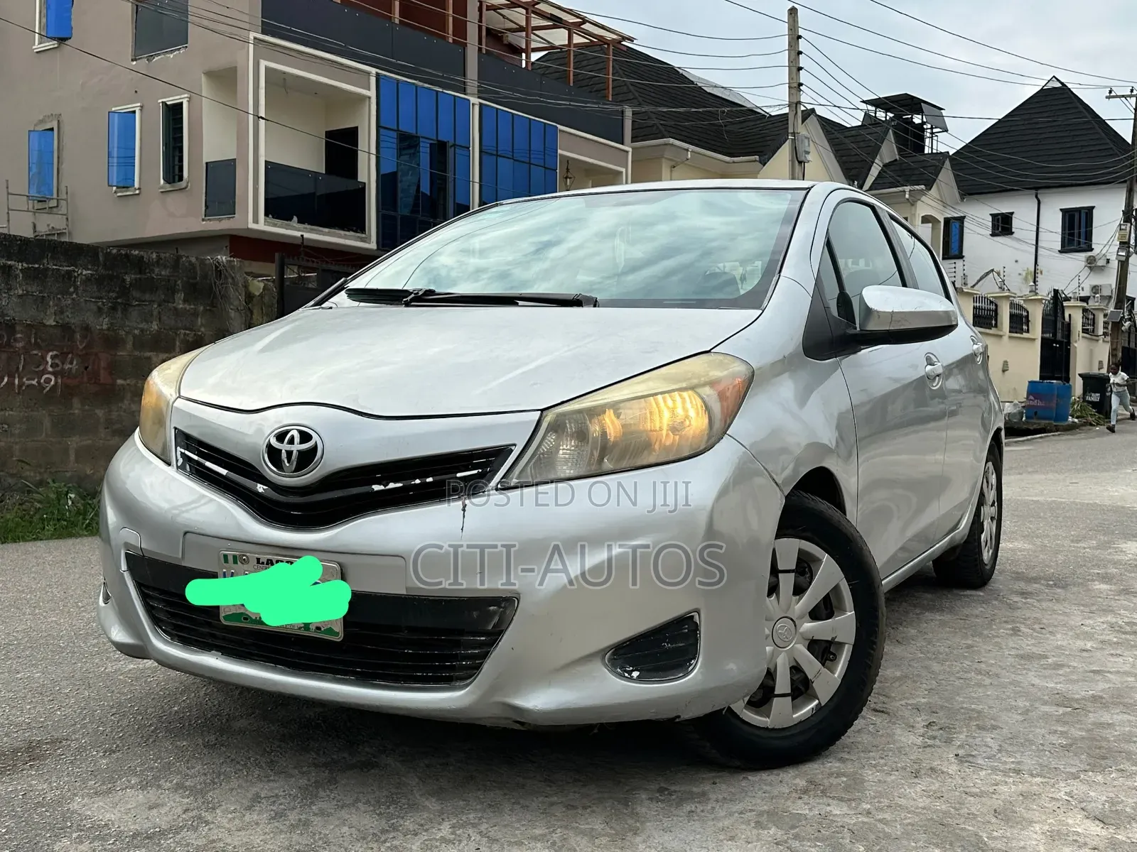 Toyota Yaris 2013 Silver