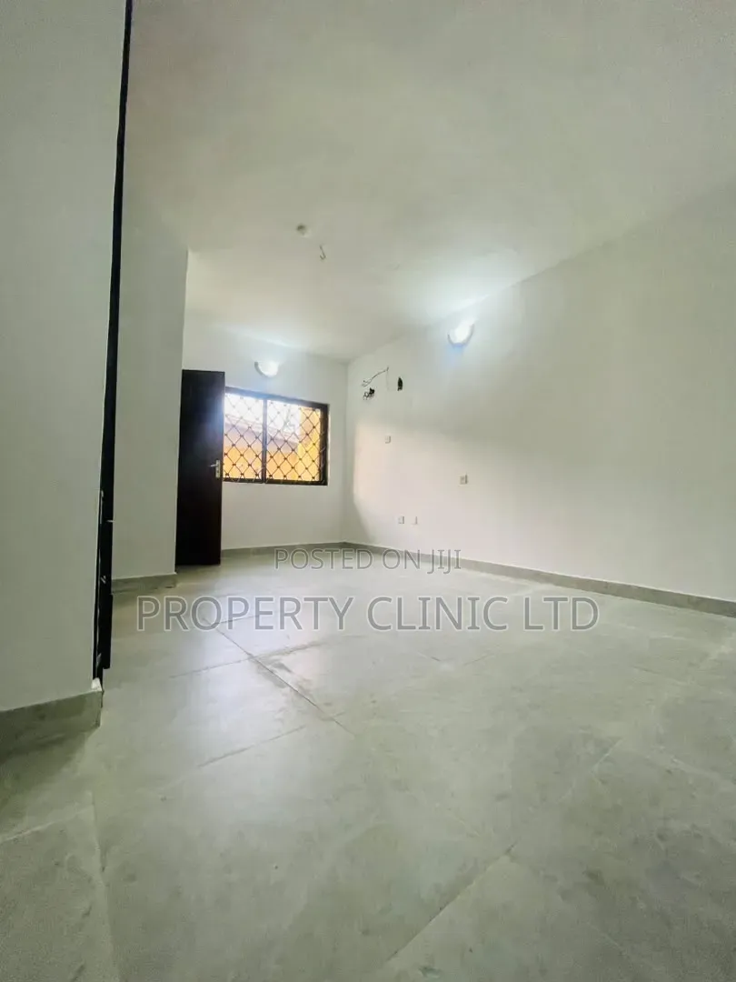 2bdrm Apartment in Sabo / Yaba for rent
