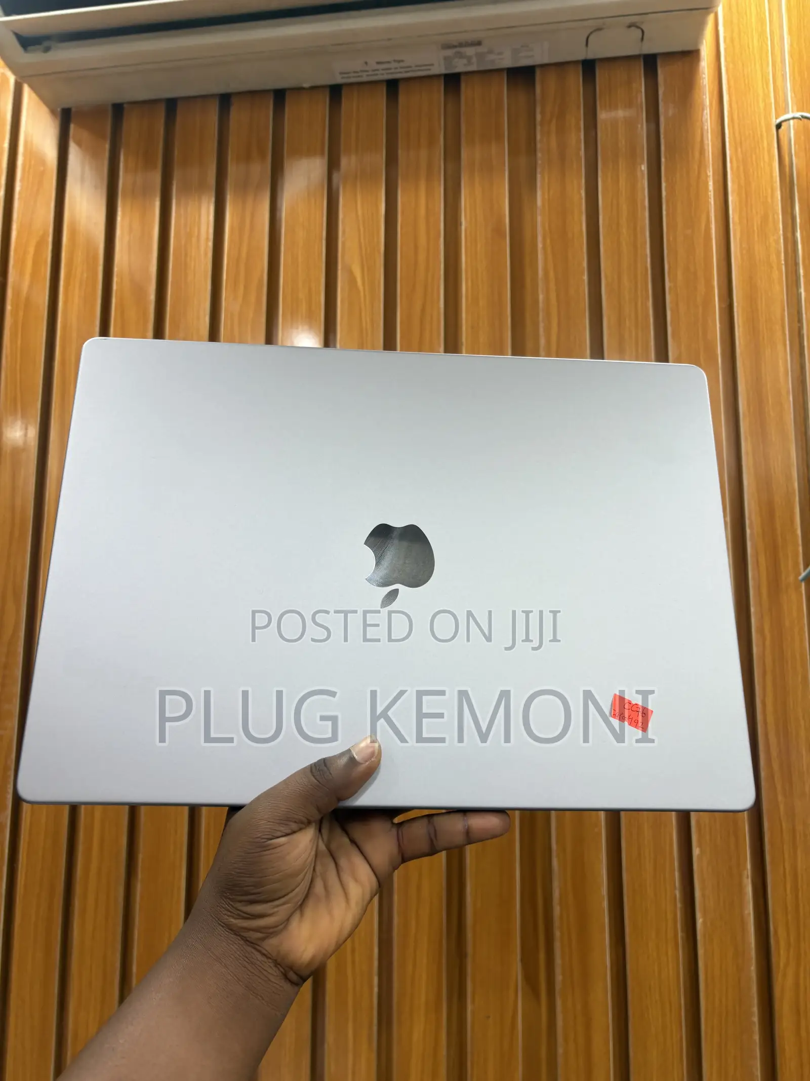 Laptop Apple MacBook Pro 2021 M1 32GB Apple M1 Pro SSD 512GB