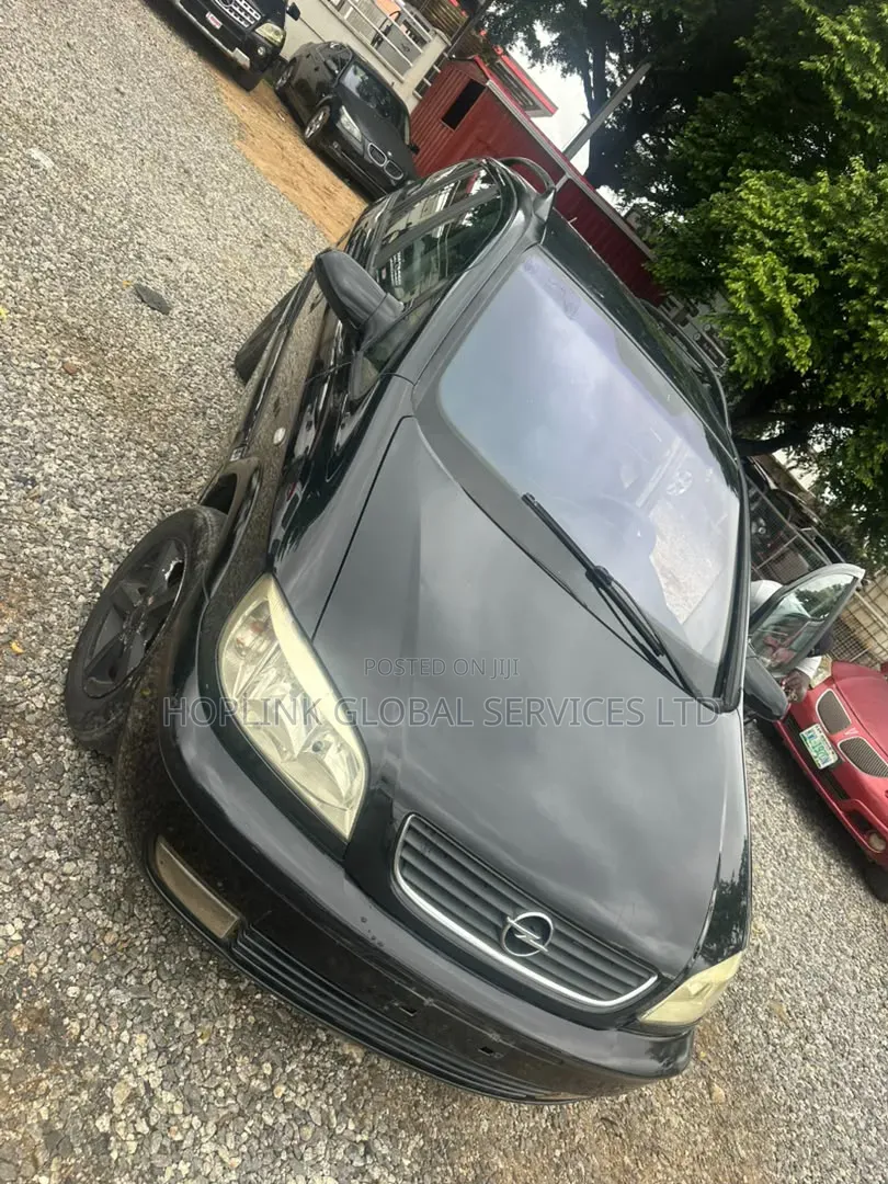 Opel Antara 1.9 GTC 2006 Black