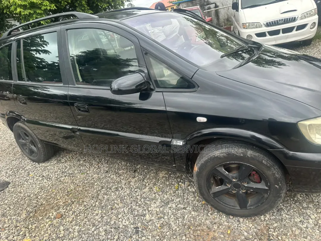 Opel Antara 1.9 GTC 2006 Black