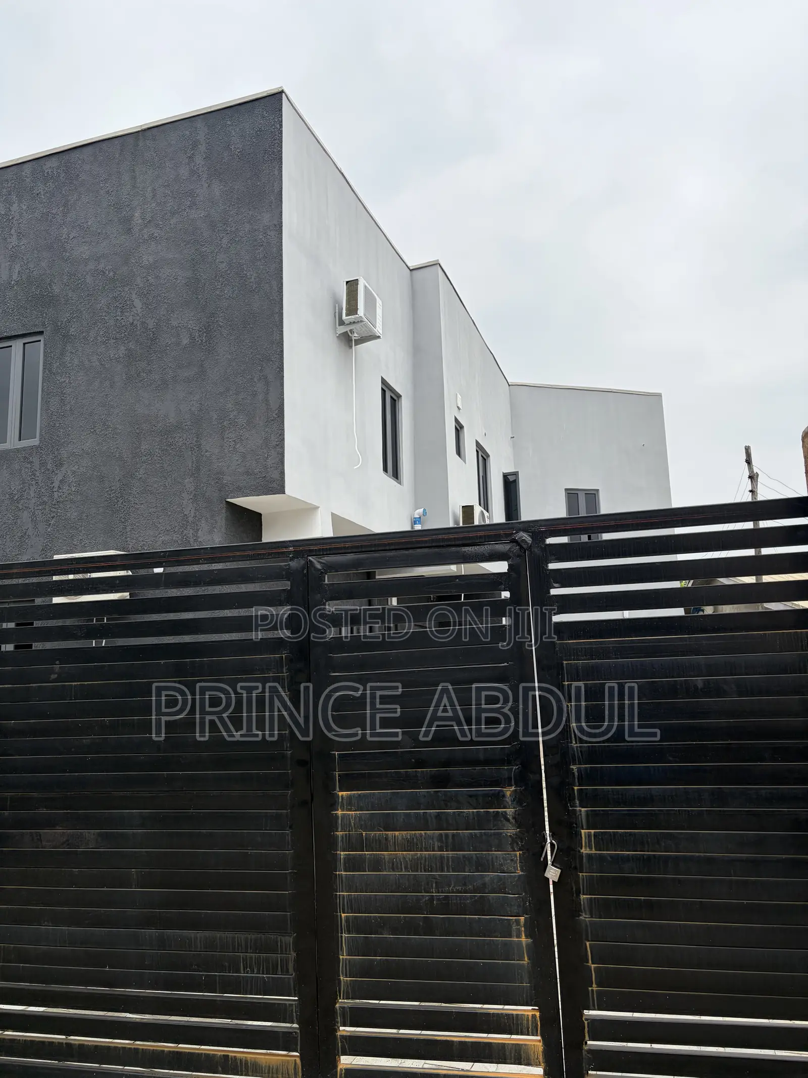 Furnished 2bdrm Block of Flats in Life Camp for sale