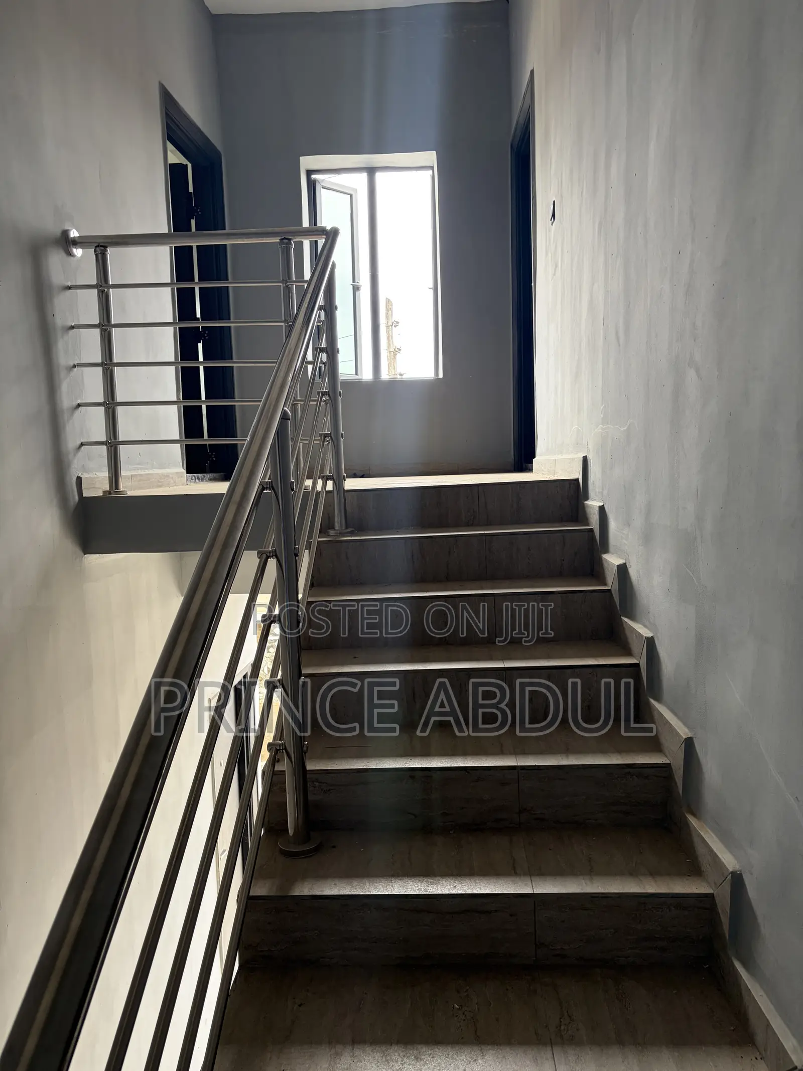 Furnished 2bdrm Block of Flats in Life Camp for sale