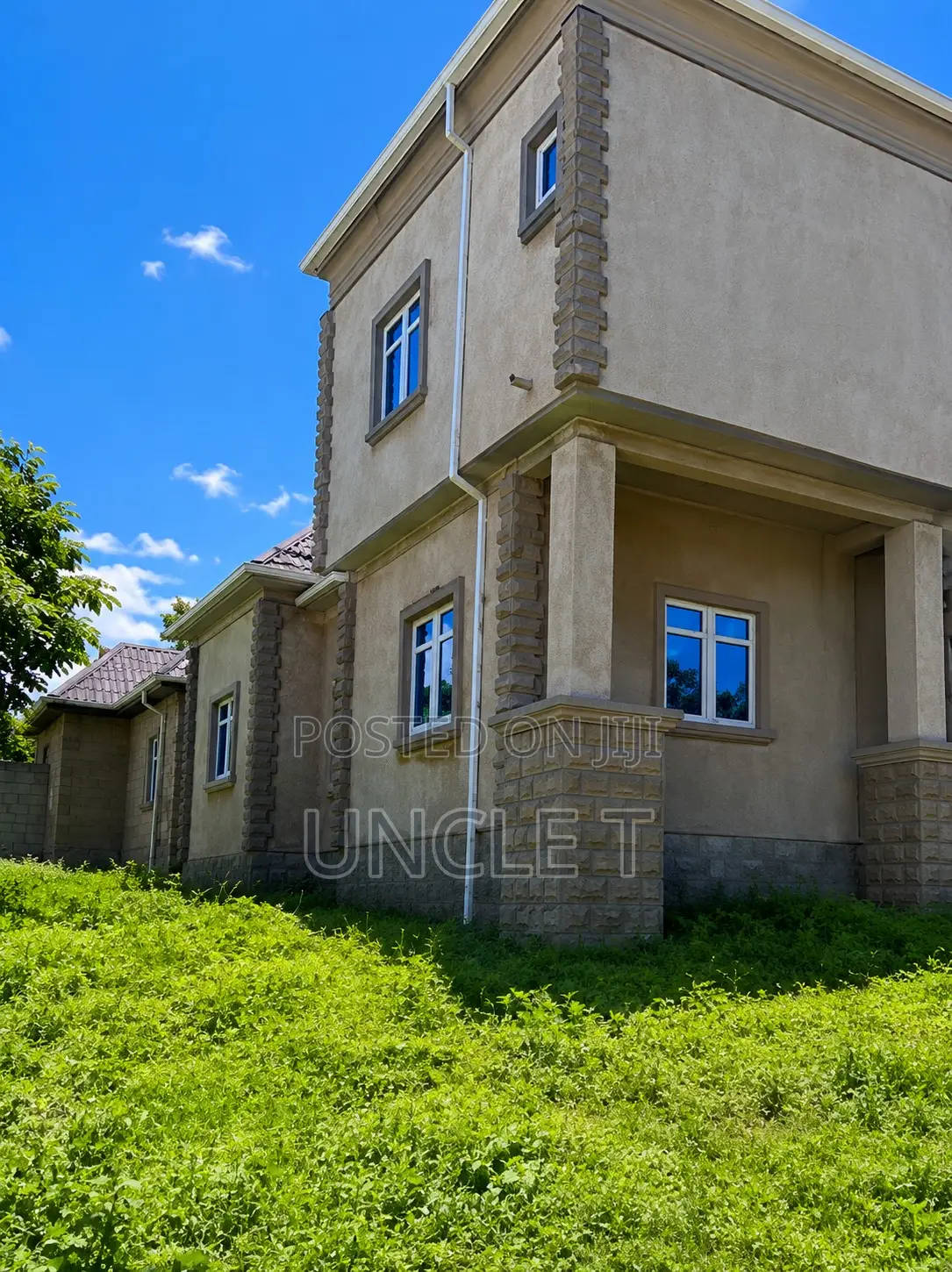 3bdrm Penthouse in Opposite Delight, Ado Ekiti for sale