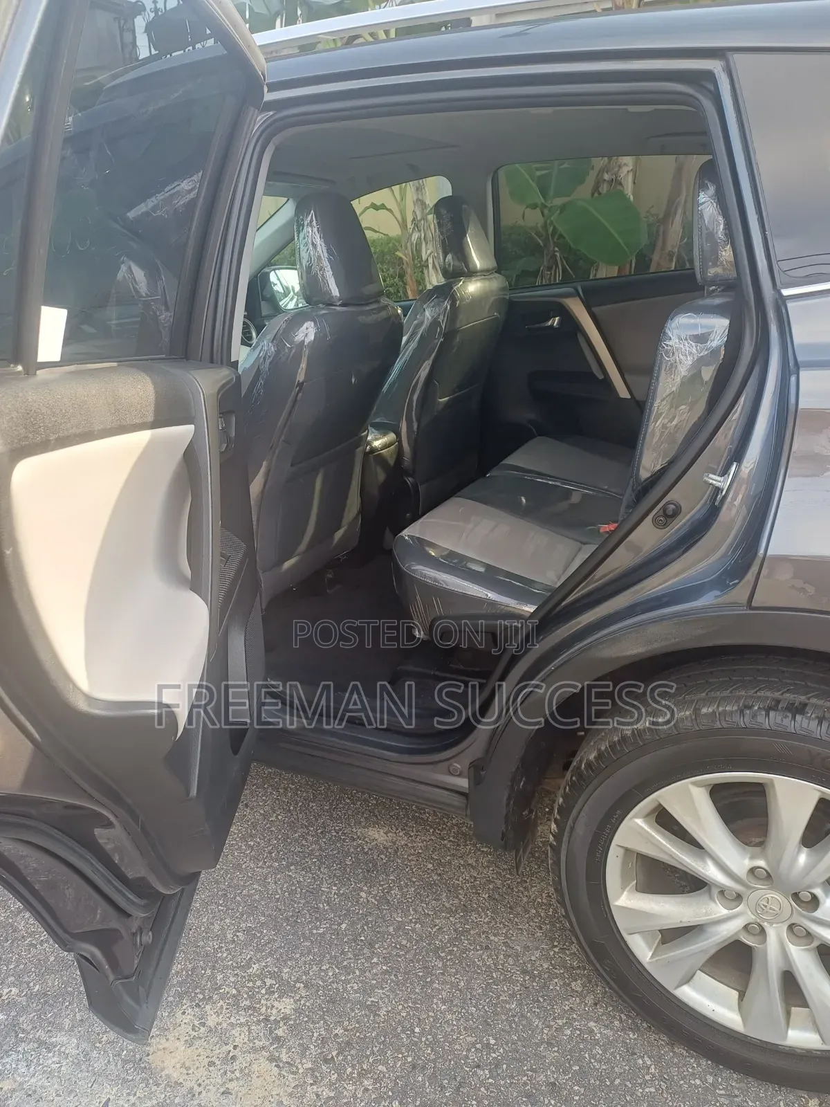 Toyota RAV4 2014 Gray