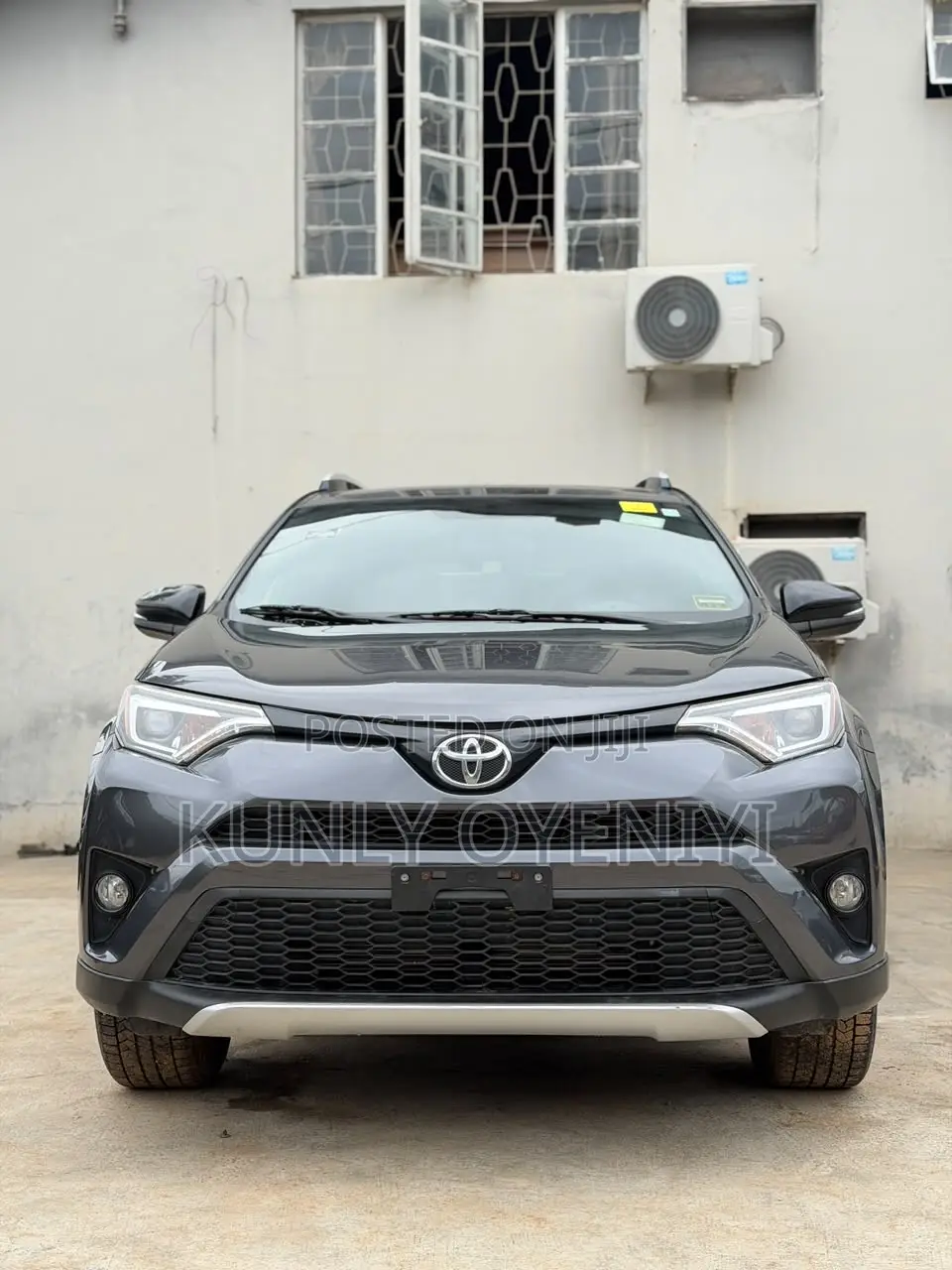 Toyota RAV4 SE AWD (2.5L 4cyl 6A) 2016 Gray