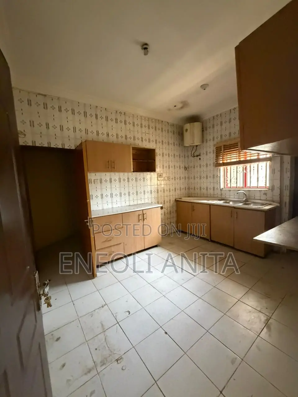 2bdrm Block of Flats in Jabi for rent