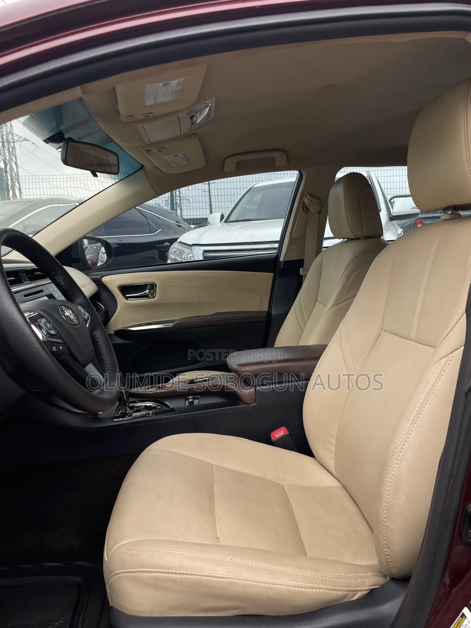 Toyota Avalon XLE Sedar FWD (3.5L 6cyl 6A) 2013 Burgundy