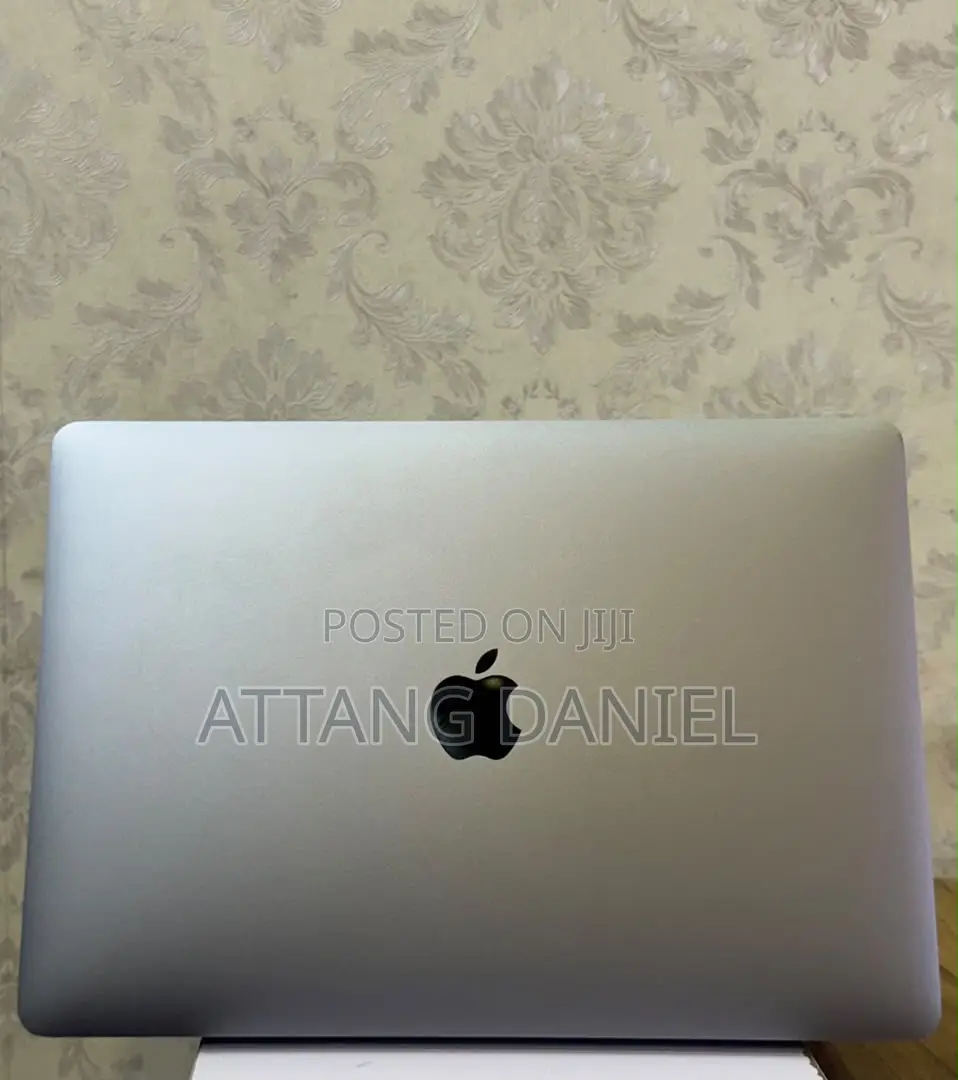 Laptop Apple MacBook Pro 2020 16GB Intel Core i7 SSD 1T
