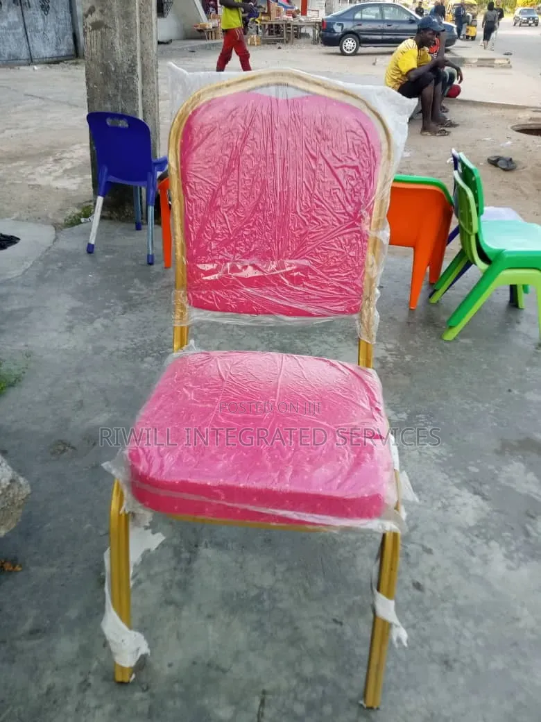 Bouquet Chair for Occasion