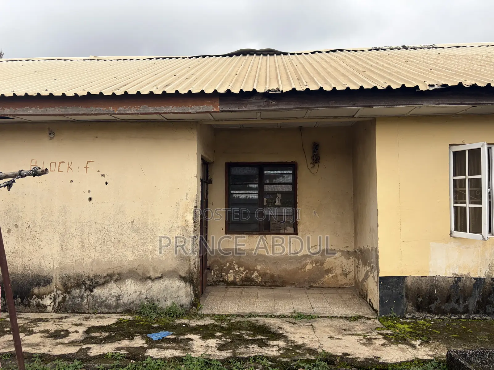 1bdrm Block of Flats in Life Camp for sale
