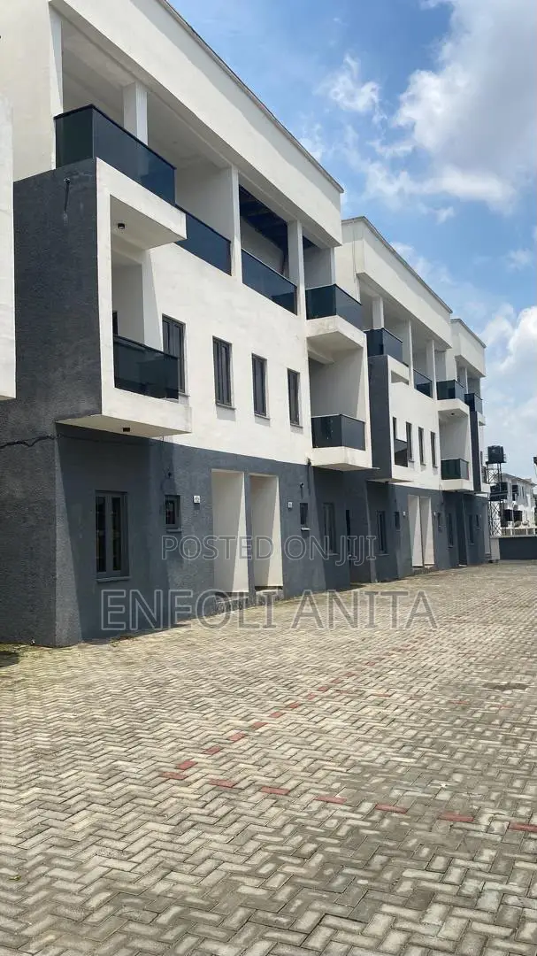Furnished 4bdrm Duplex in Jahi for rent