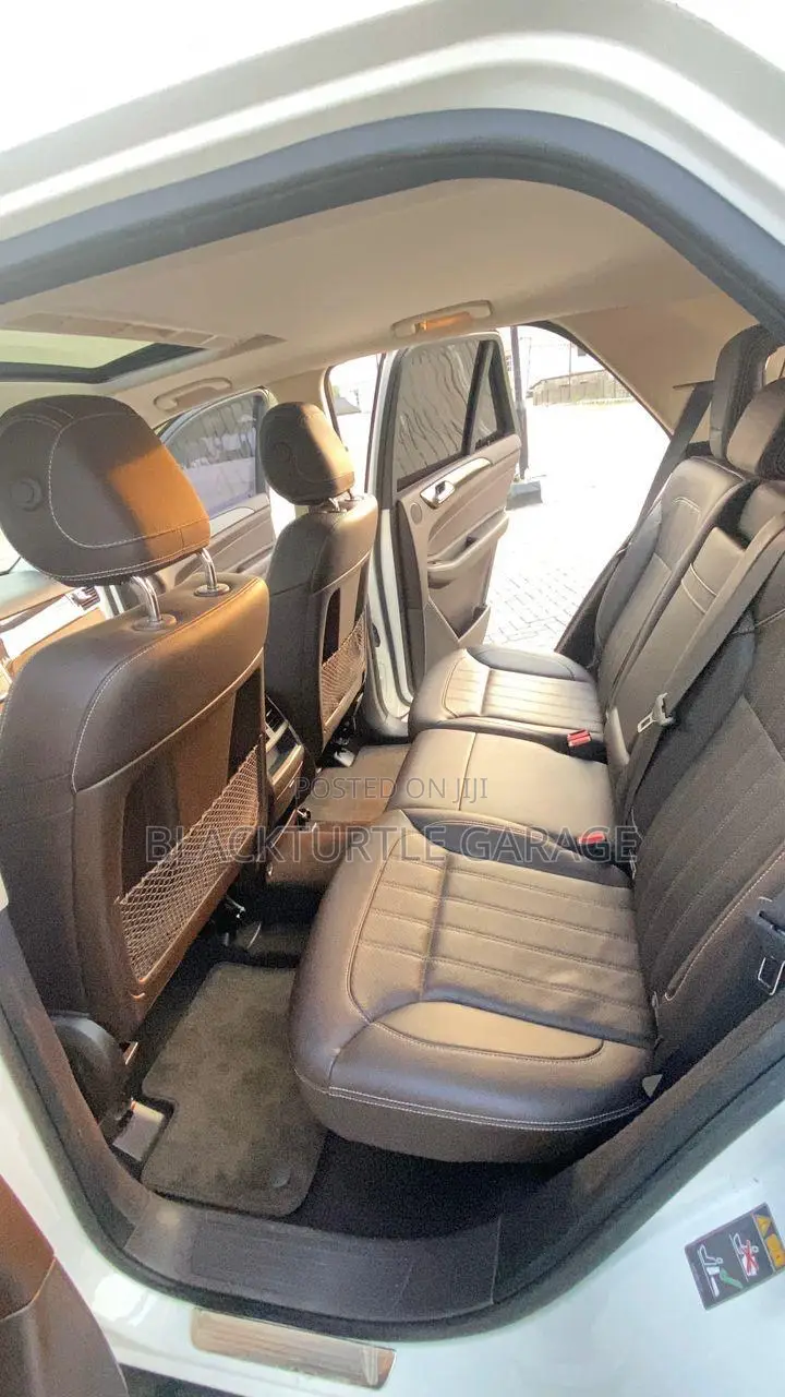Mercedes-Benz GLE-Class 2016 White