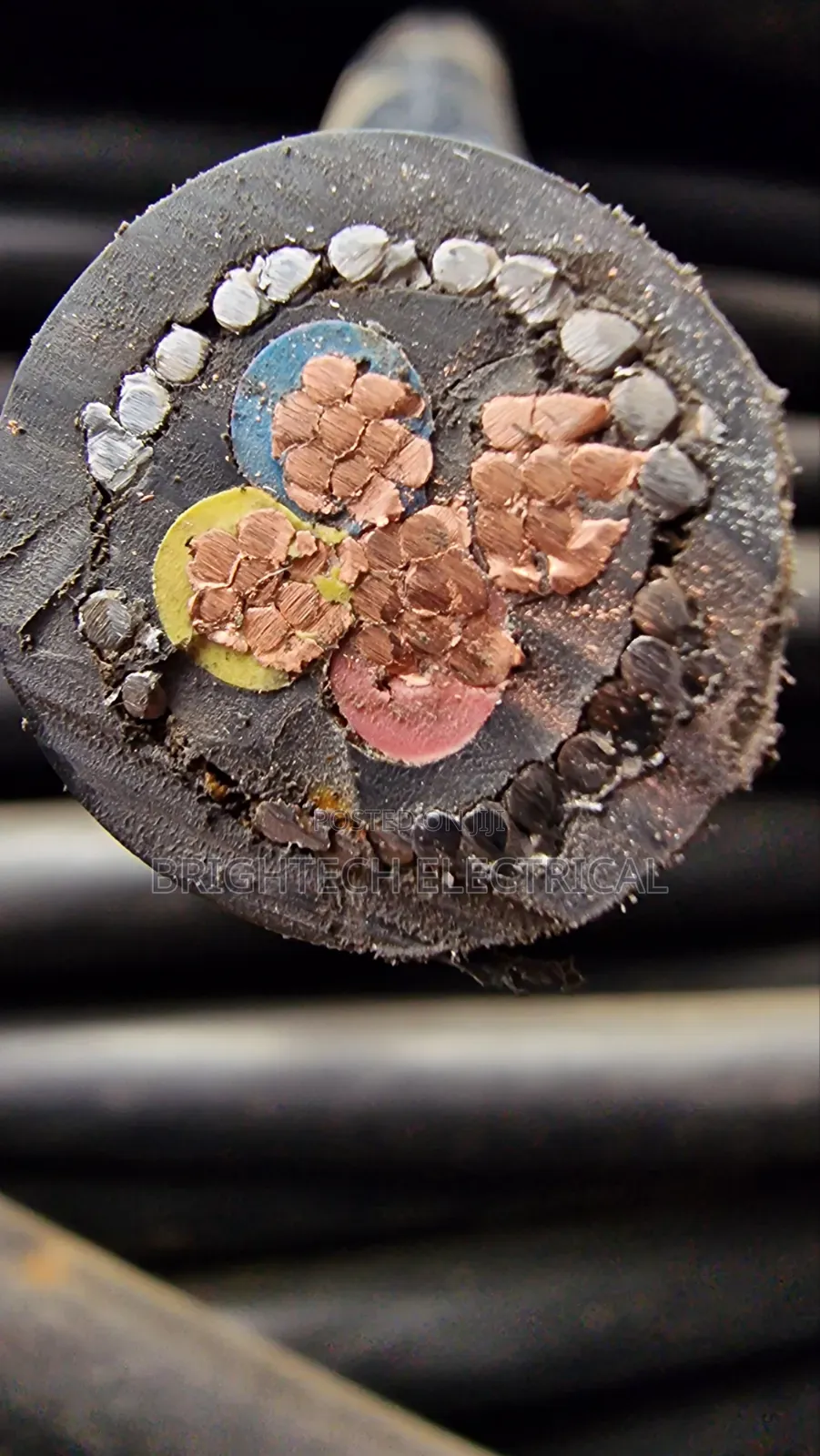 4mmx4core Armoured Cable. England