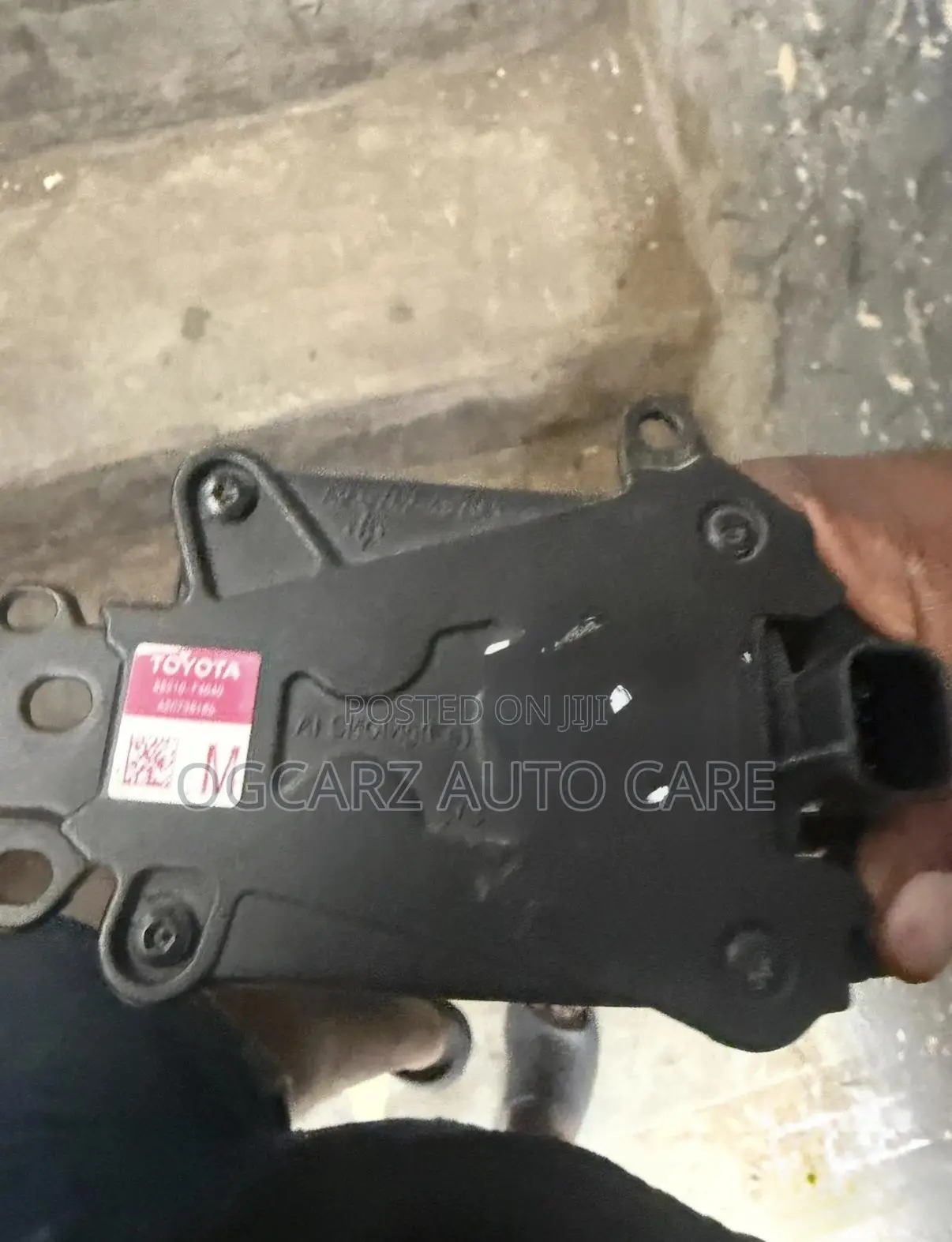 Radar Sensor , Module, Logo Sensor Toyota CHR 2018 / 2020 Available