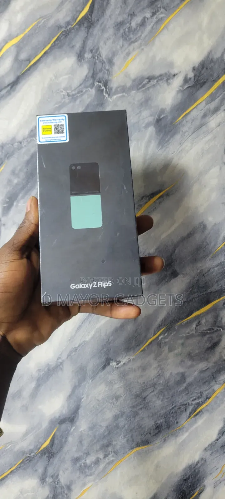 New Samsung Galaxy Z Flip5 512 GB Green