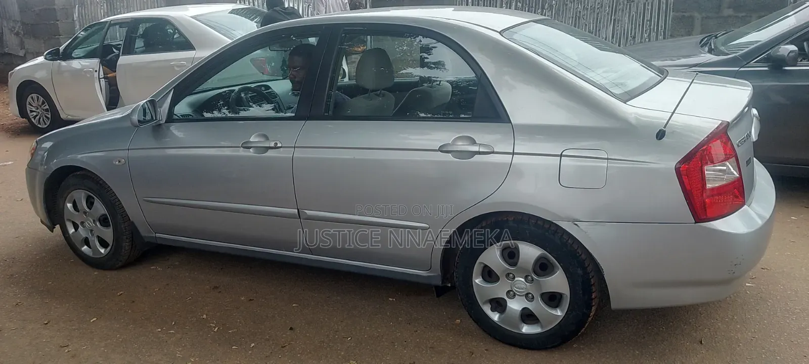 Kia Sorento 2009 Silver