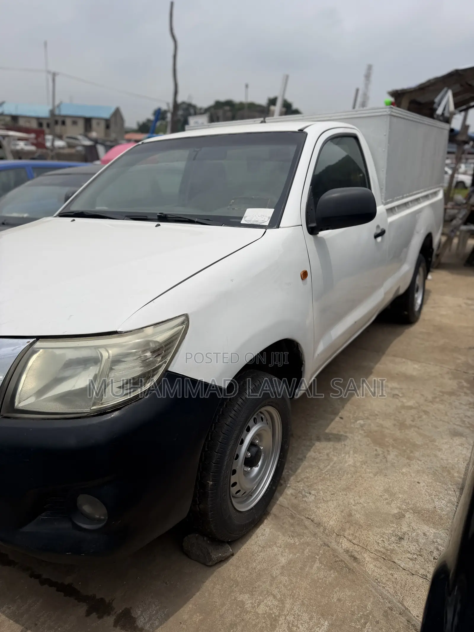 Toyota Hilux 2015 White