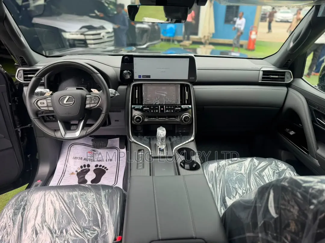 New Lexus LX 2027 Black