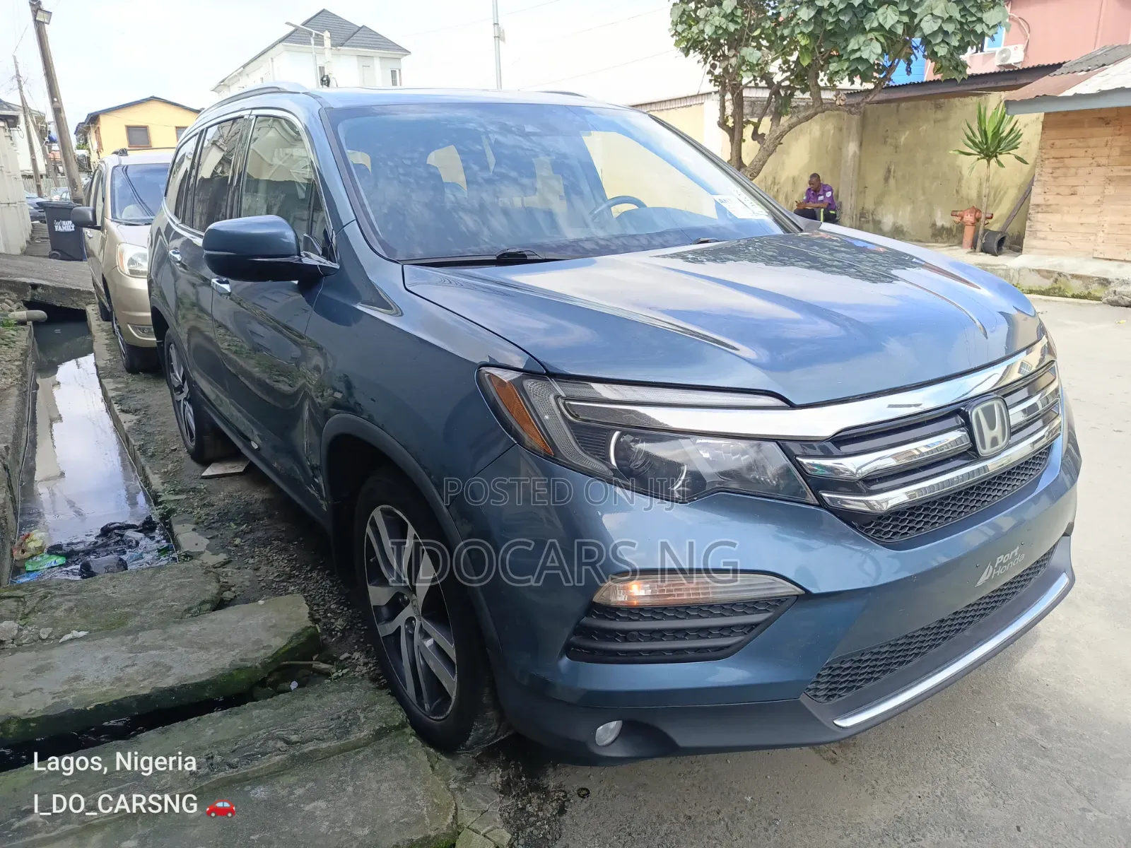 Honda Pilot Touring 4dr SUV 4WD (3.5L 6cyl 9A) 2016 Blue