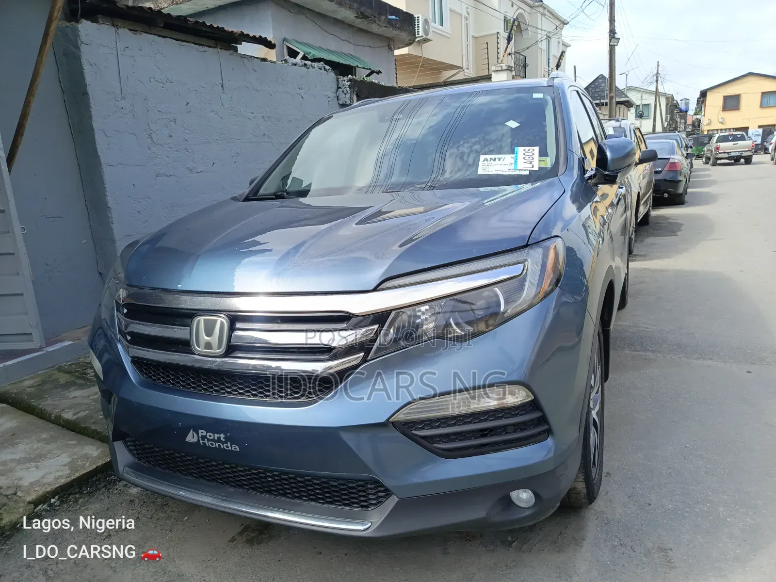 Honda Pilot Touring 4dr SUV 4WD (3.5L 6cyl 9A) 2016 Blue