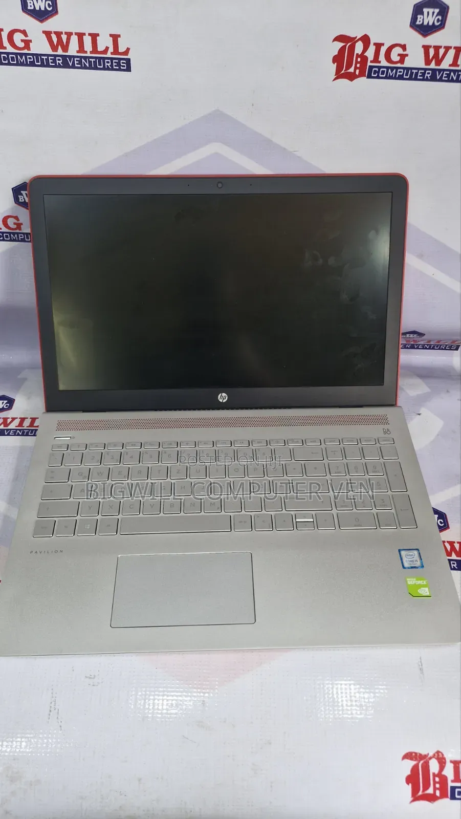 Laptop HP Pavilion Gaming Laptop 15-dk2xxx 16GB Intel Core i5 SSD 256GB