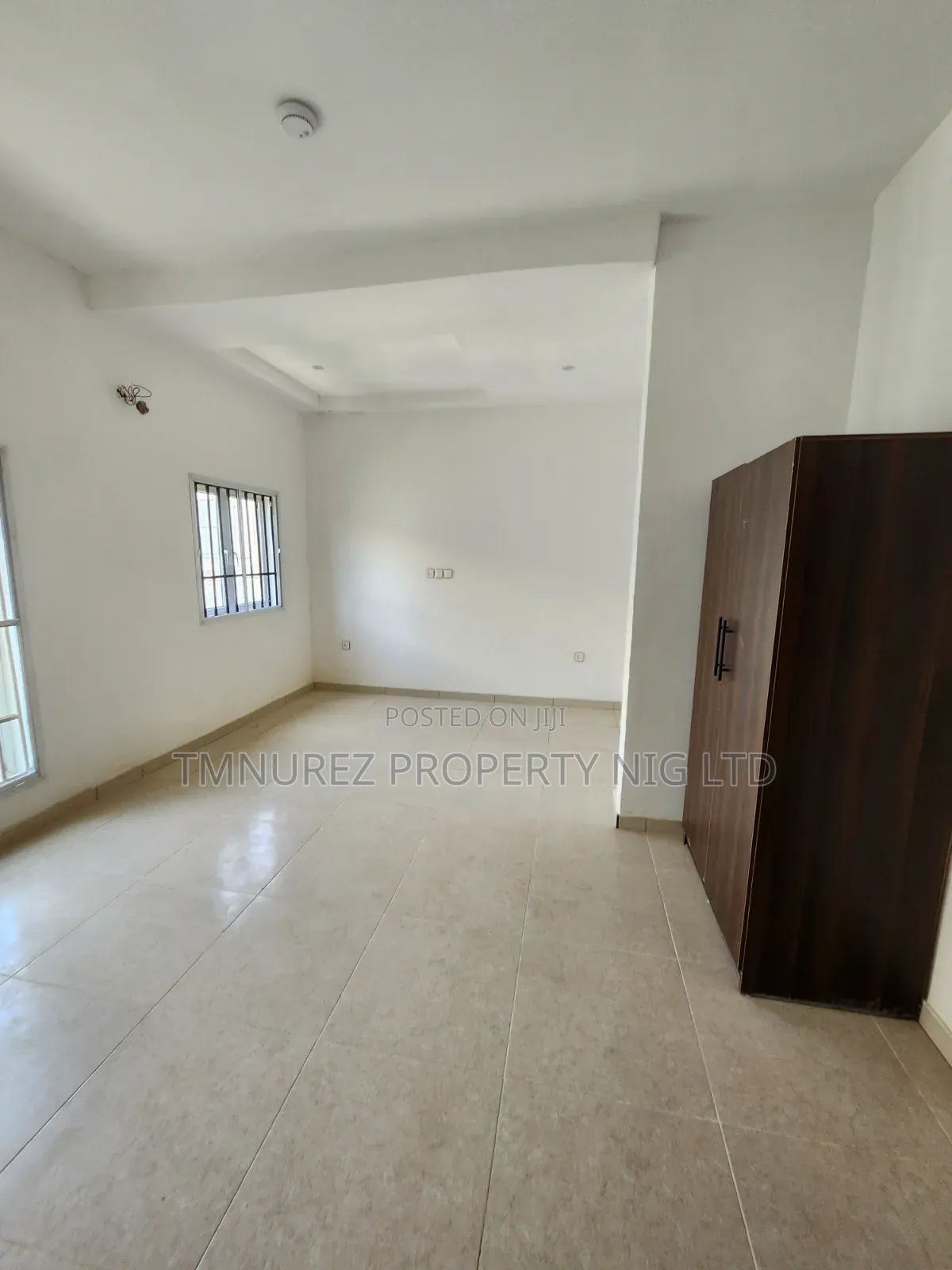 Mini Flat in Lekki Phase 1 for rent