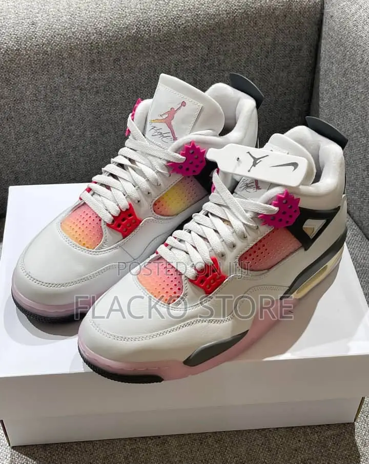 Original Nike Air Jordan 4 Comic Sneakers