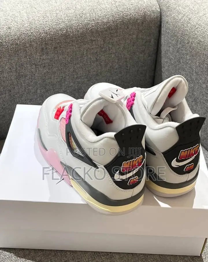 Original Nike Air Jordan 4 Comic Sneakers