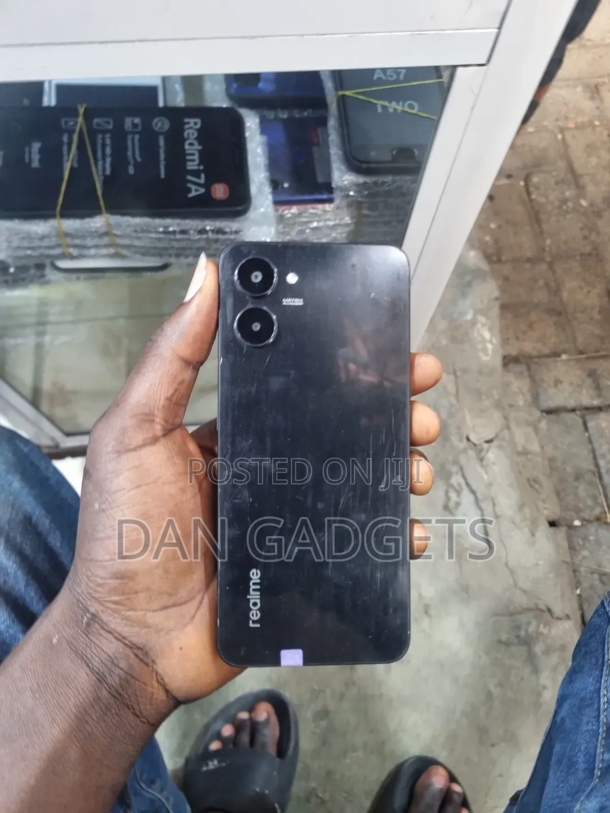 Realme V20 128 GB Black