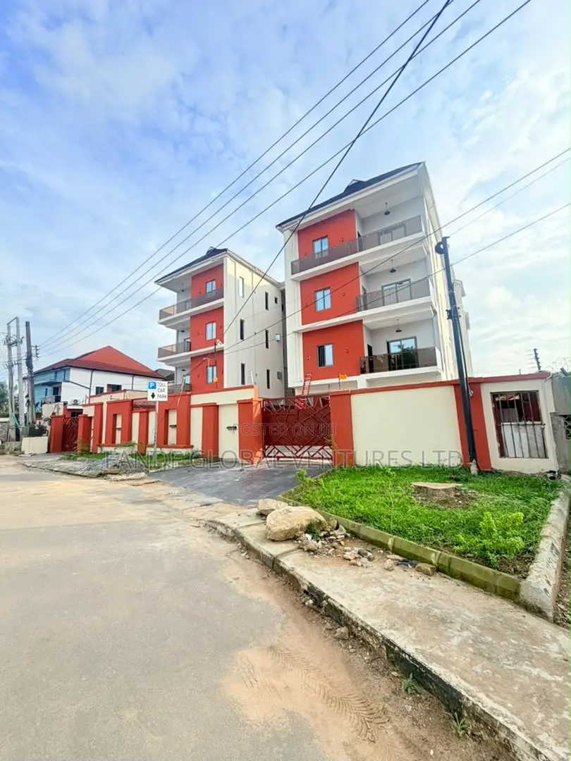4bdrm Apartment in Ikeja GRA for sale