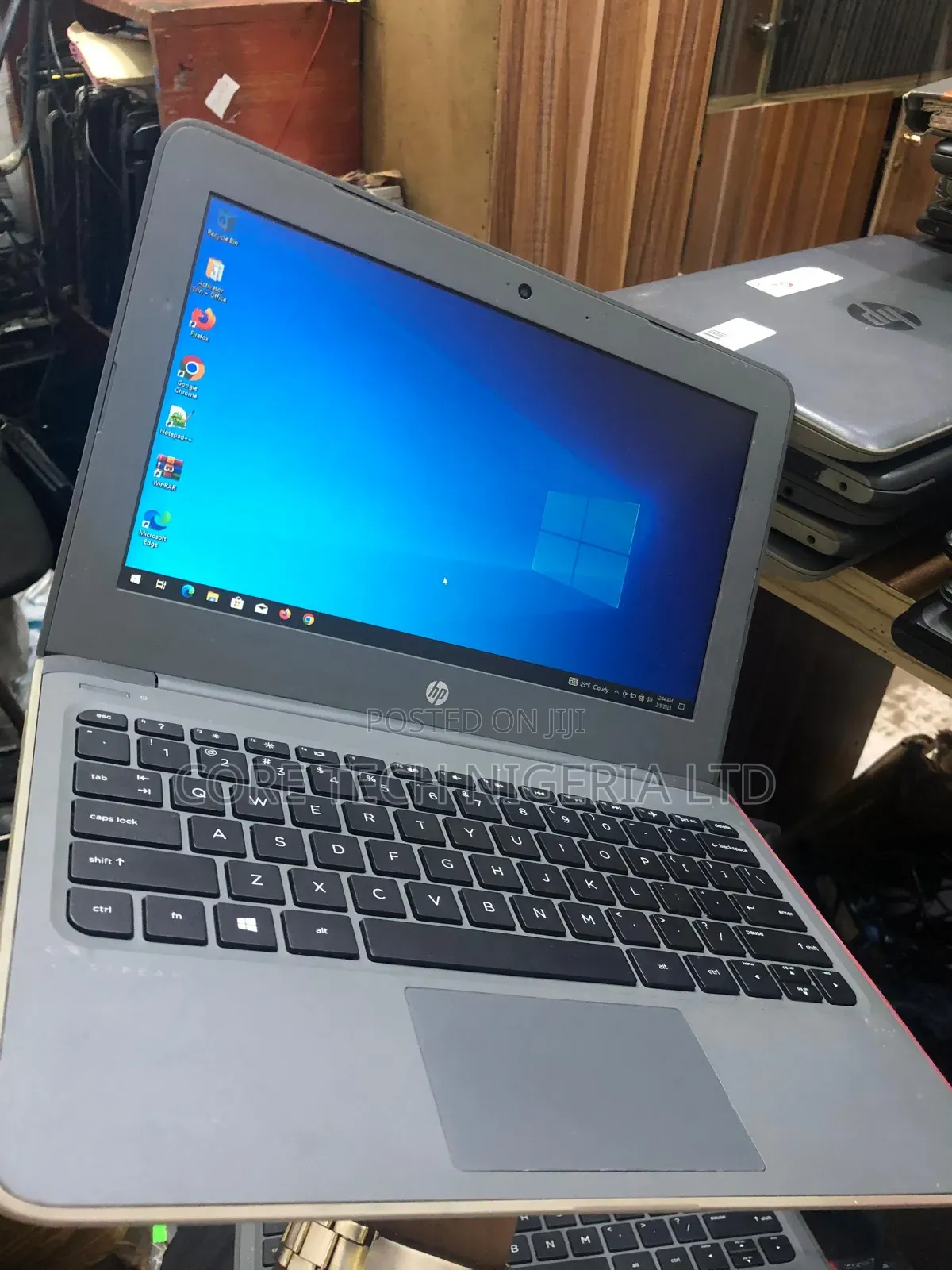 Laptop HP Stream 11 Pro G4 EE 4GB Intel Pentium SSD 60GB