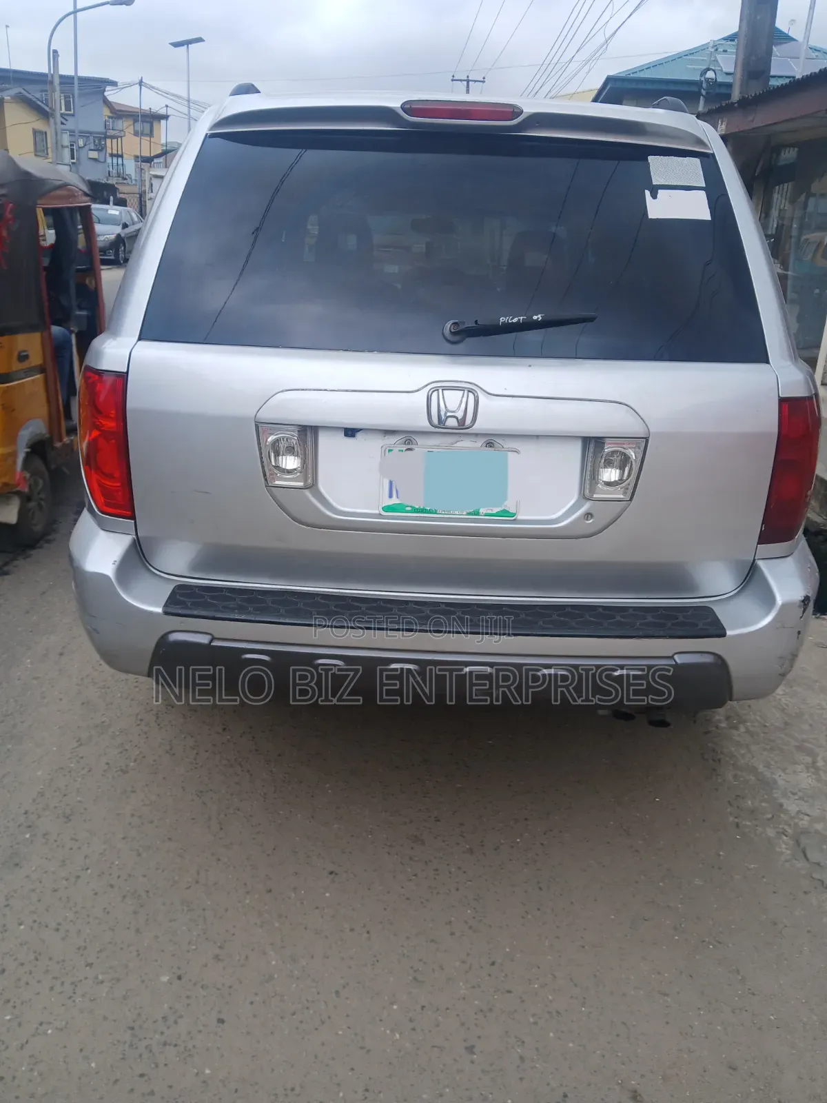 Honda Pilot 2005 Silver