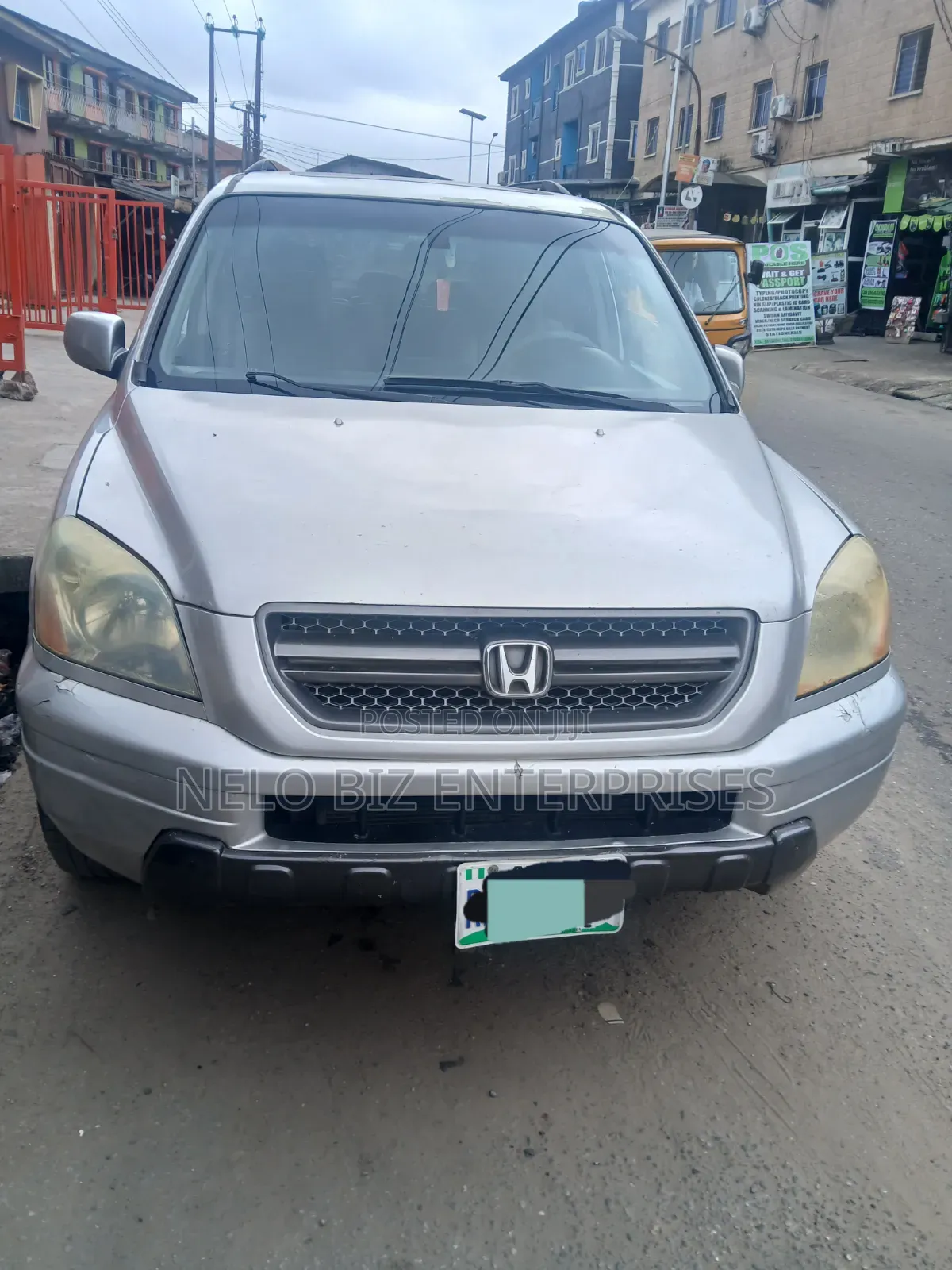 Honda Pilot 2005 Silver