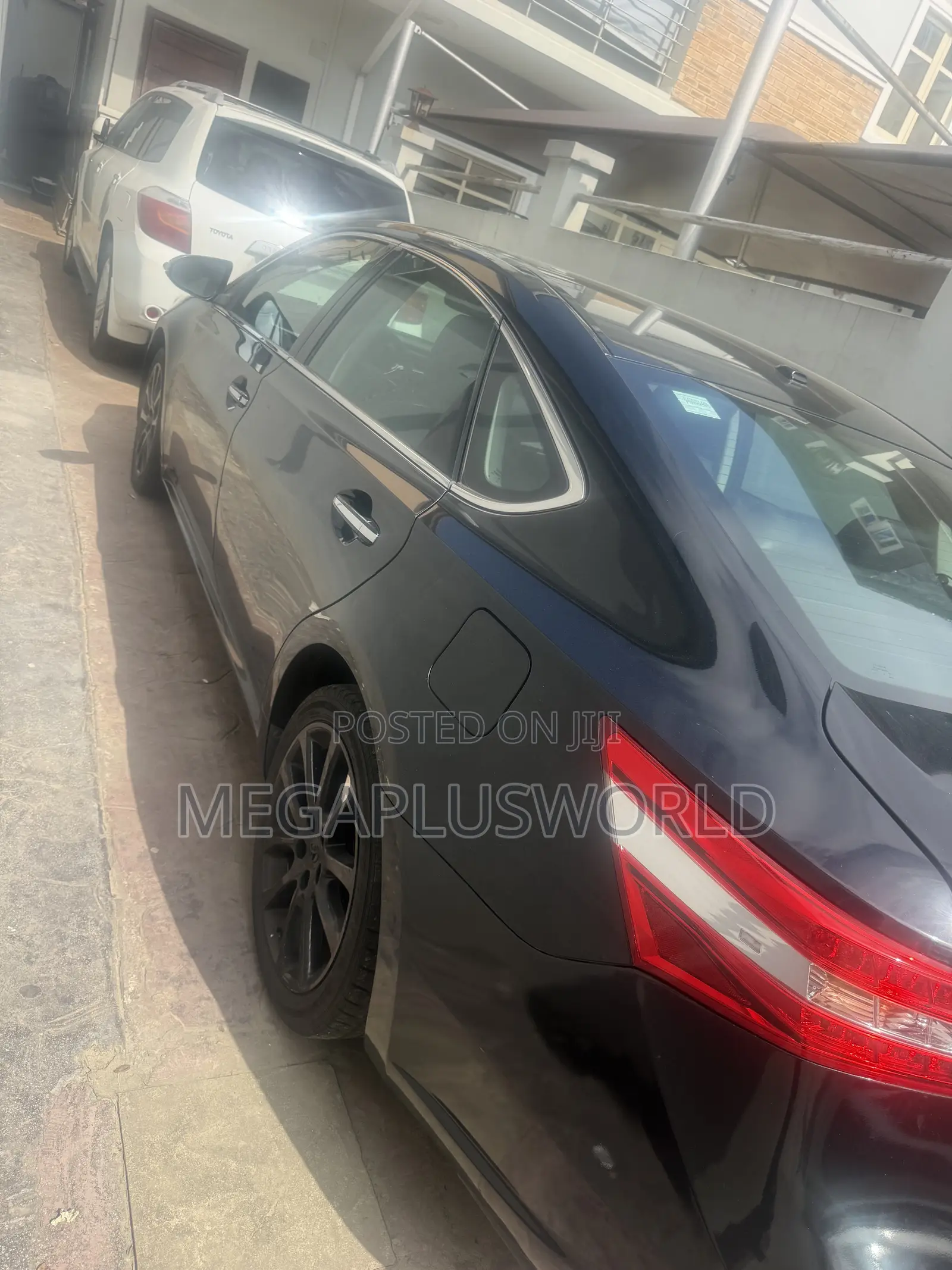 Toyota Avalon XLE 4dr Sedan (3.5L 6cyl 6A) 2014 Black