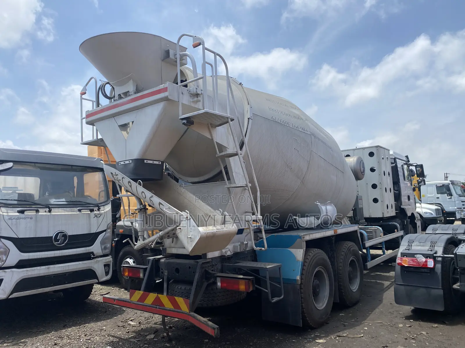 Sagmoto CNG 8-Cylinder Concrete Mixer