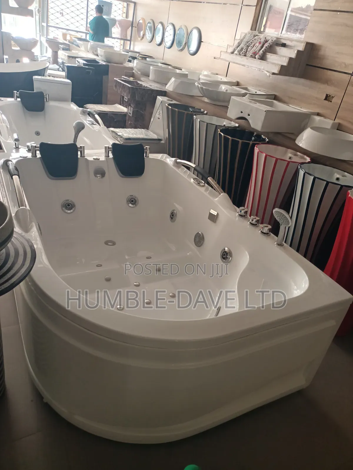 Double Jacuzzi