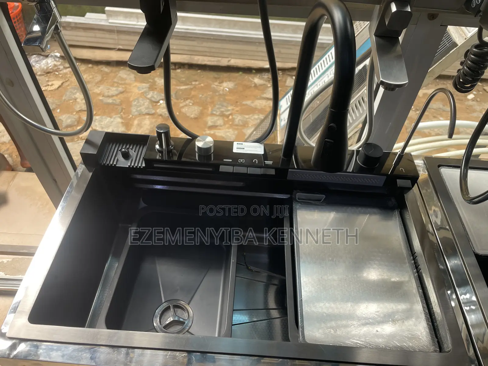 Piano Sink