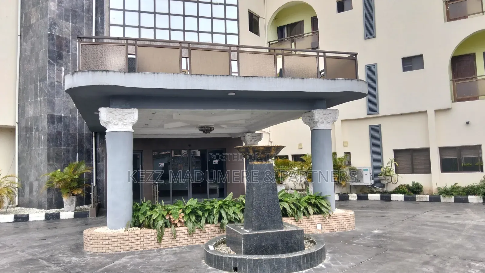 For Sale : Functional 51 Rooms Hotel Near New Gra, Ph