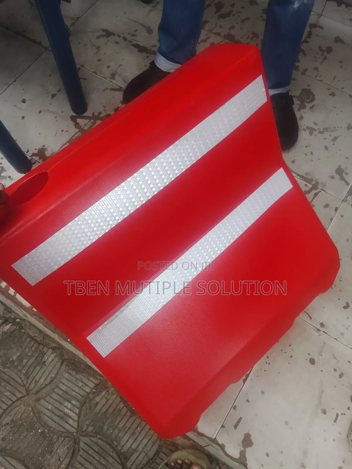 Reflective Modular Plastic Road Traffic Water-Filled Safety Barrier,