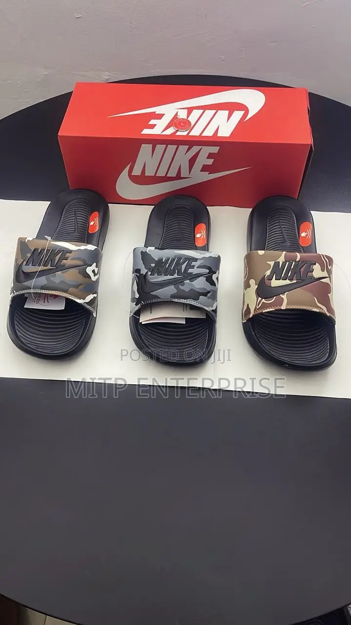 NIKE Vitori Camouflage Premium Quality Slides