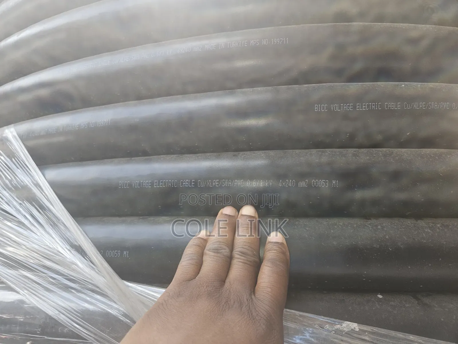 240mm ARMOURED 4core CABLE 0.6/1kva