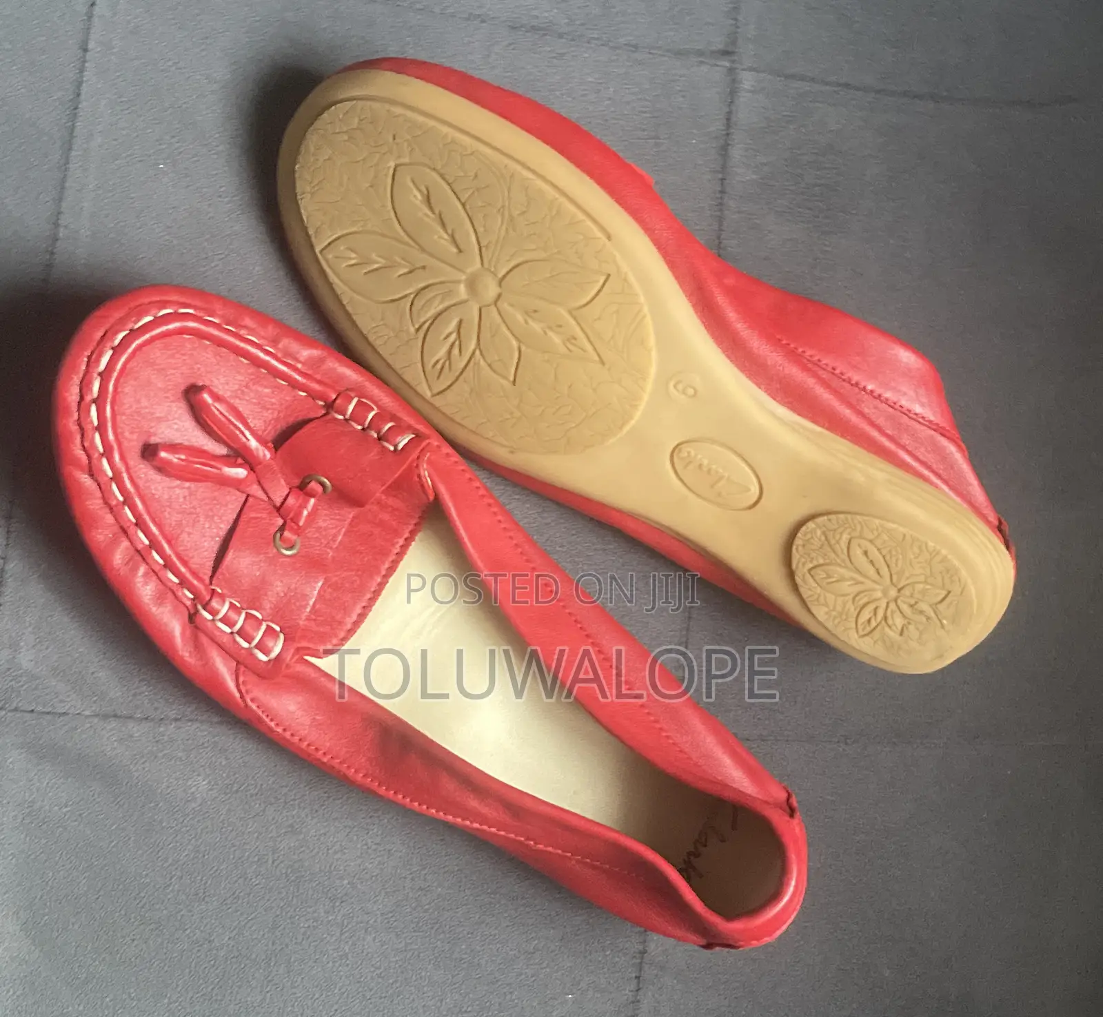 Brand New Clarks for Women - Size 39