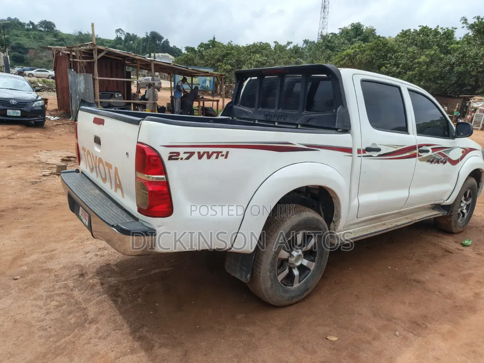 Toyota Hilux 2013 White