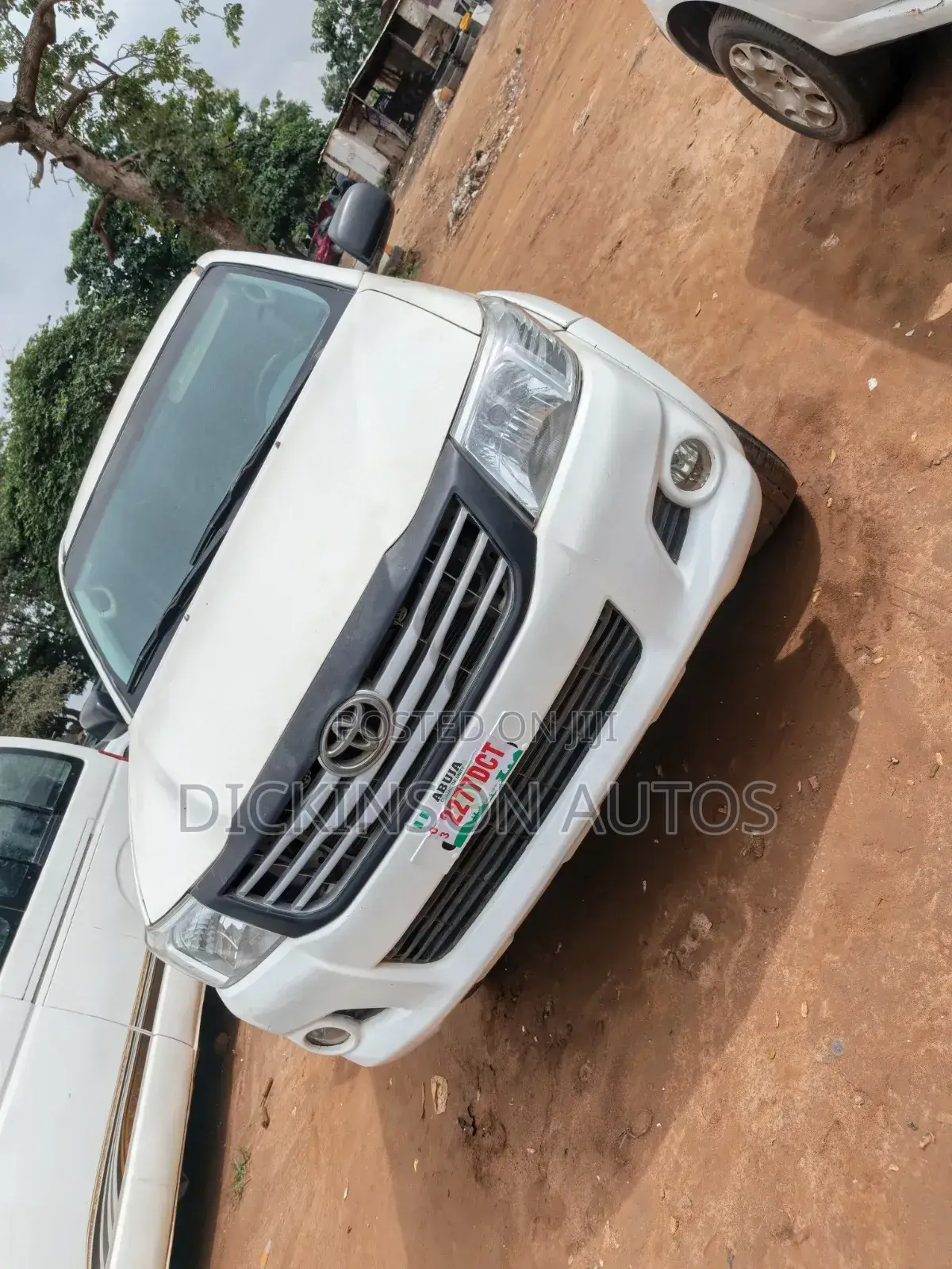 Toyota Hilux 2013 White