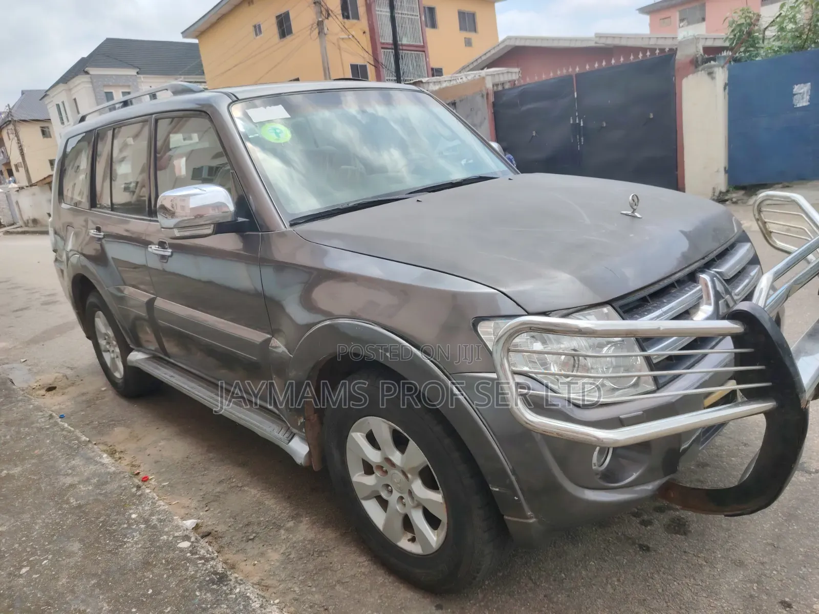 Mitsubishi Pajero V80 3.0 VR-I 2013 Gray