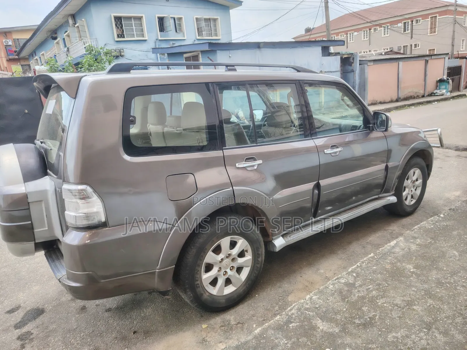 Mitsubishi Pajero V80 3.0 VR-I 2013 Gray