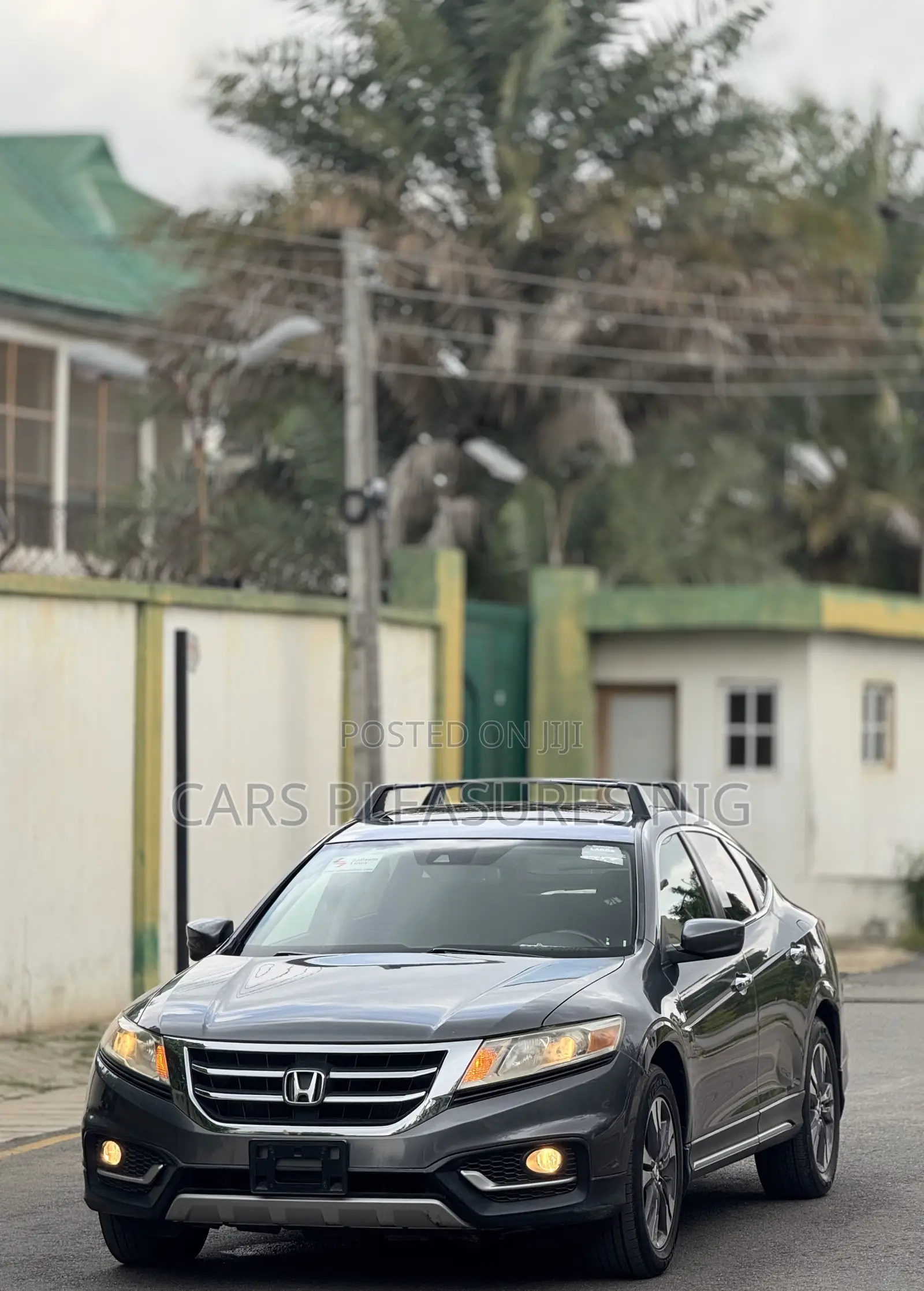 Honda Accord Crosstour EX-L w/Navigation AWD 2013 Gray